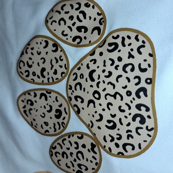 Dog mama tee/ BUNDLE ONLY 2or more items - Picture 7 of 8